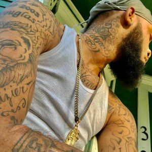 Meet your Posher, Christopher